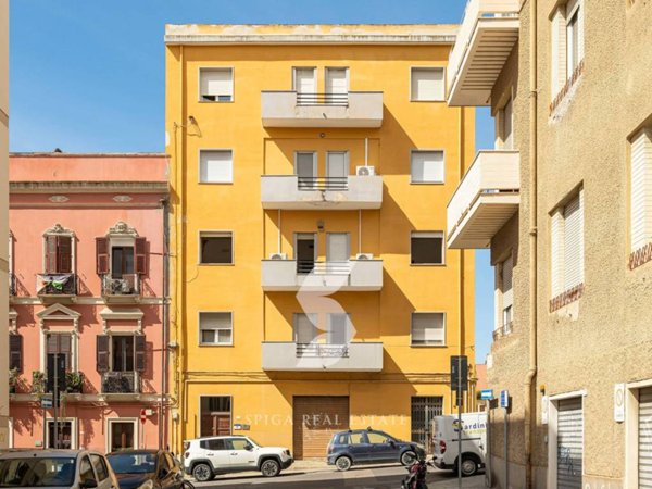 appartamento in vendita a Cagliari in zona Villanova
