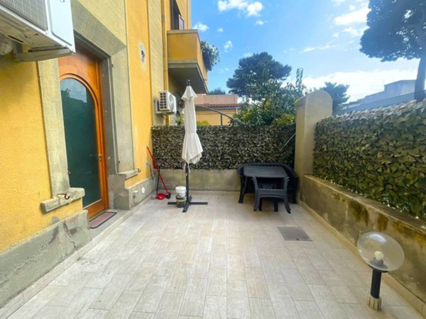 appartamento in vendita a Cagliari in zona Bonaria