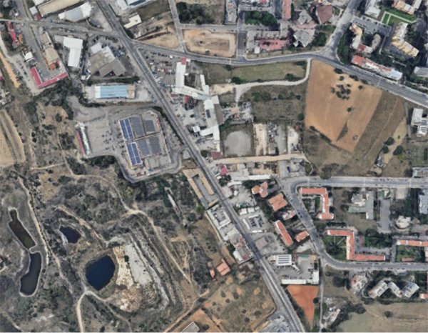 locale di sgombero in vendita a Cagliari in zona Sant'Avendrace