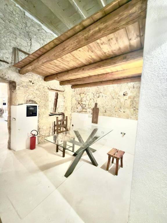 appartamento in vendita a Cagliari in zona Castello