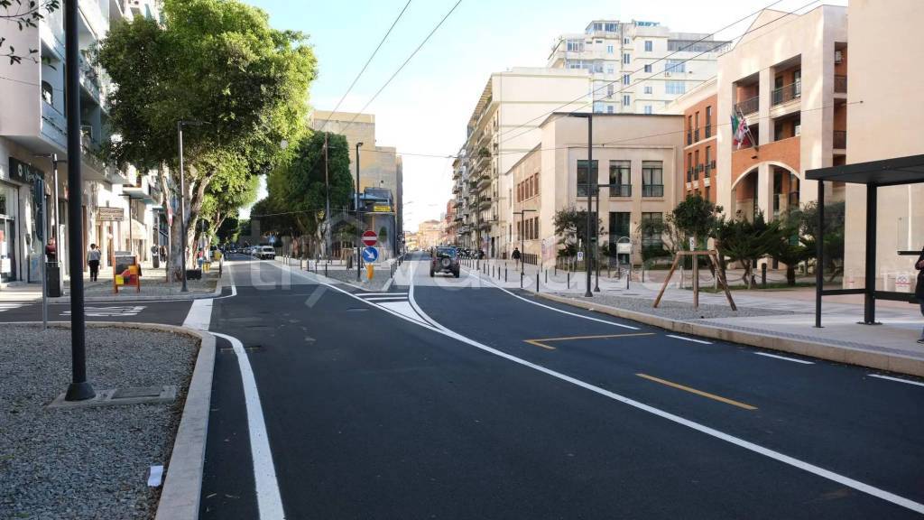 negozio in vendita a Cagliari in zona Stampace/Punici