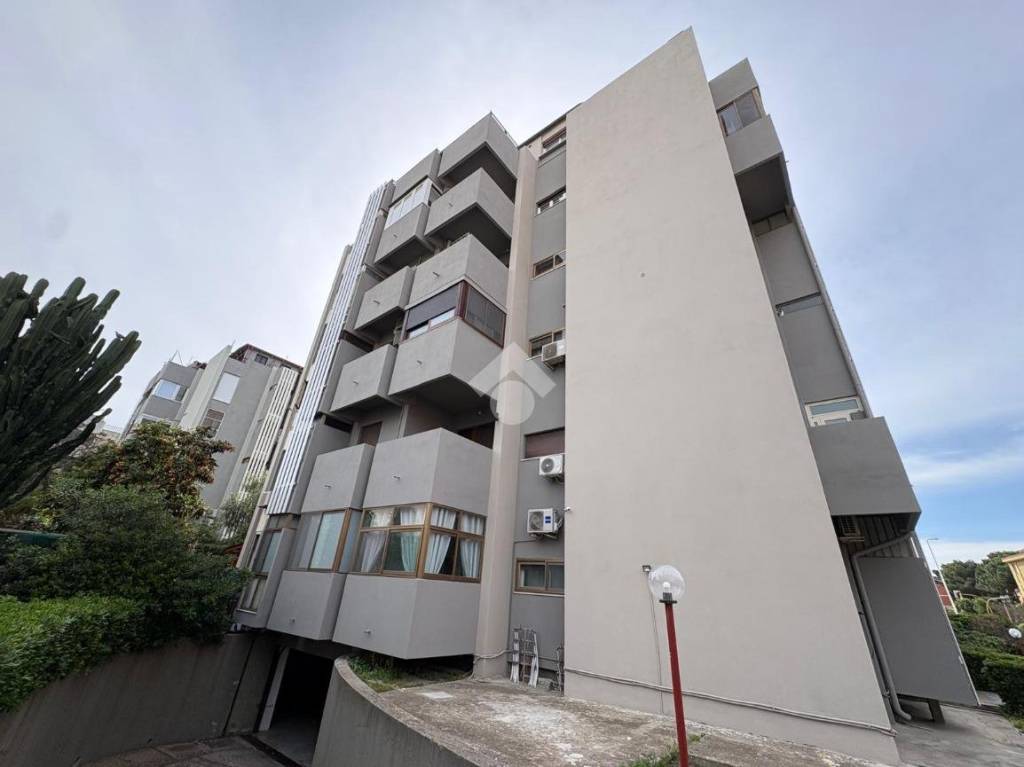 appartamento in vendita a Cagliari in zona Pirri