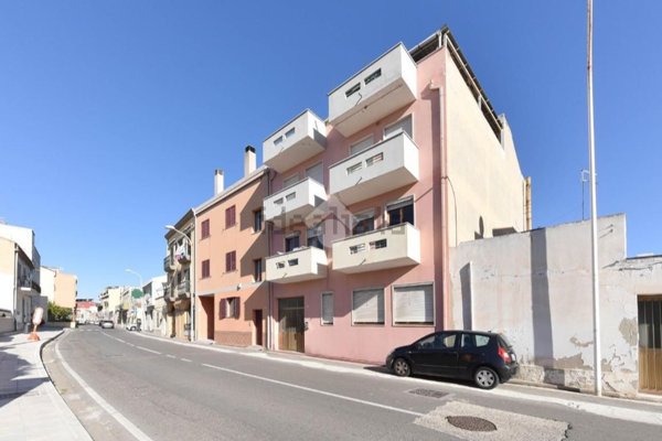 appartamento in vendita a Cagliari in zona Pirri