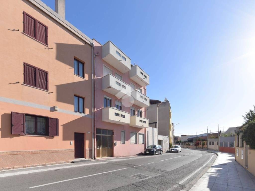 appartamento in vendita a Cagliari in zona Pirri