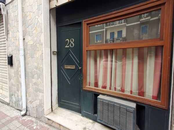negozio in vendita a Cagliari in zona Monte Urpinu