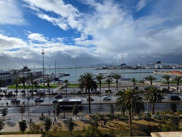 appartamento in vendita a Cagliari in zona Marina