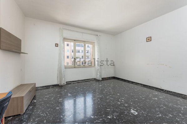 appartamento in vendita a Cagliari in zona Villanova