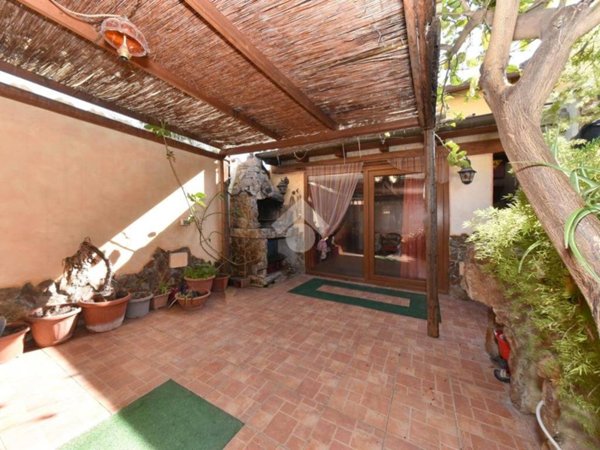 appartamento in vendita a Cagliari in zona Pirri