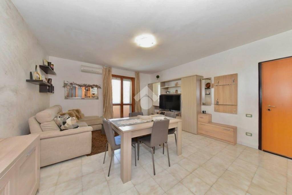 appartamento in vendita a Cagliari in zona Pirri