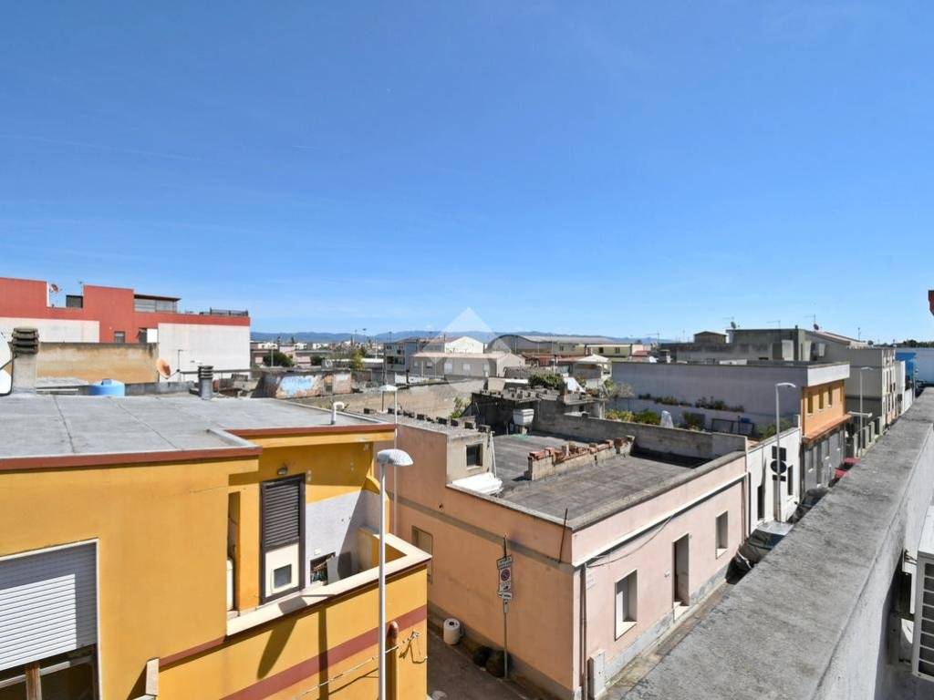 appartamento in vendita a Cagliari in zona Pirri