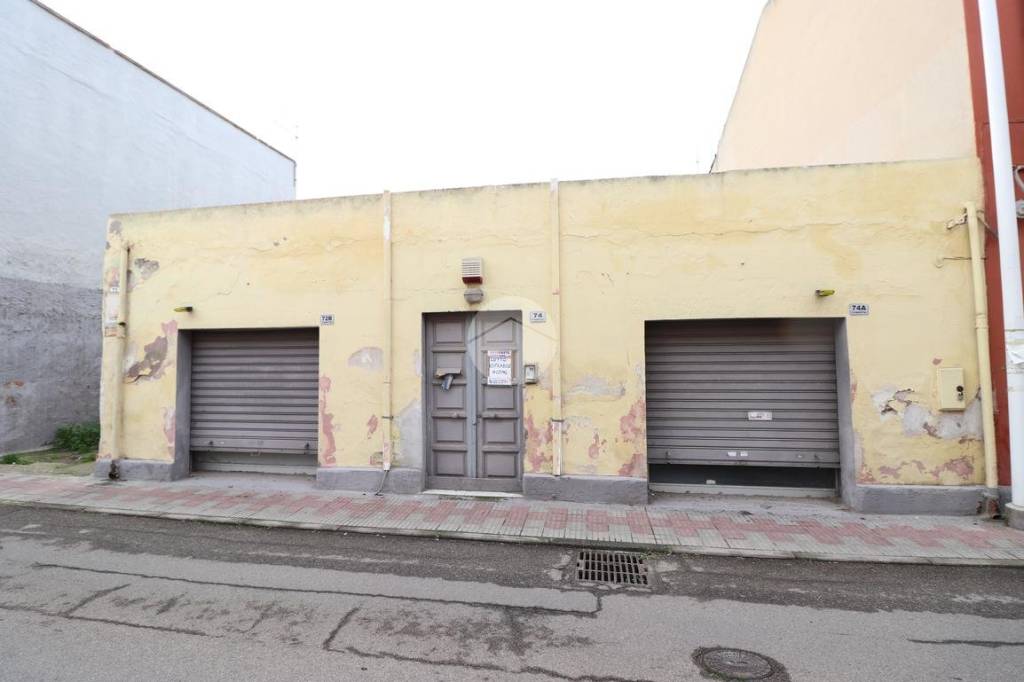 appartamento in vendita a Cagliari in zona Pirri