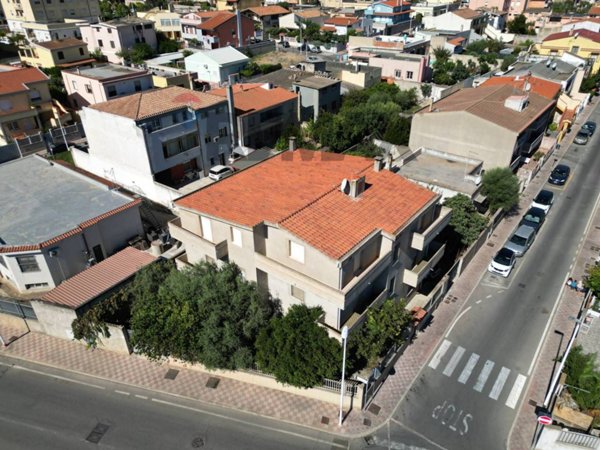 appartamento in vendita a Cagliari in zona Pirri