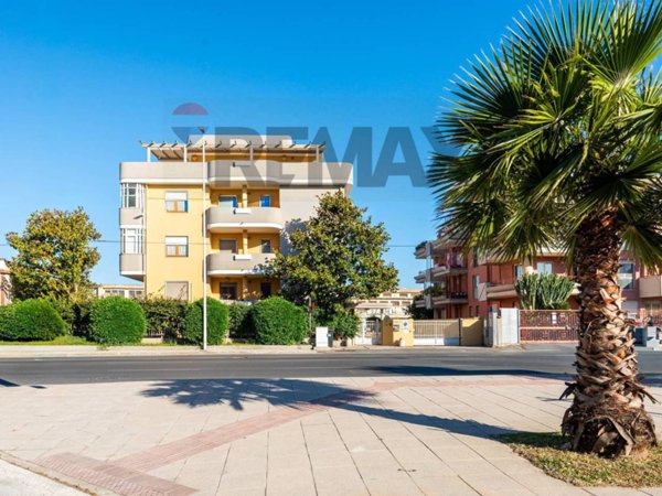 appartamento in vendita a Cagliari in zona Quartiere Europeo
