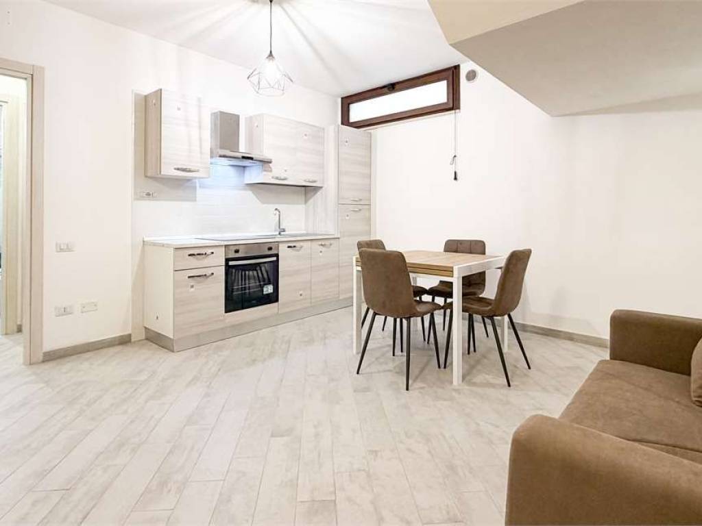 appartamento in vendita a Cagliari in zona Pirri