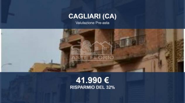 negozio in vendita a Cagliari in zona Pirri