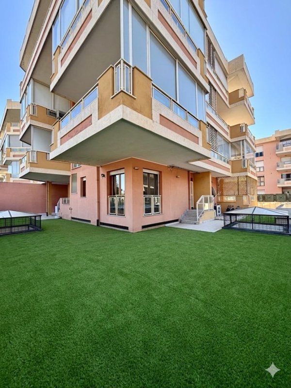 appartamento in vendita a Cagliari in zona Genneruxi
