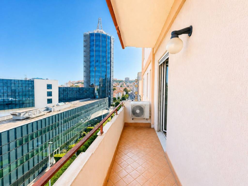 appartamento in vendita a Cagliari in zona Fonsarda / zona Giudici