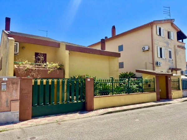 casa indipendente in vendita a Cagliari in zona Pirri