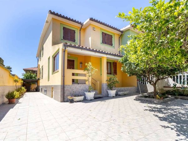 casa indipendente in vendita a Cagliari in zona Barracca Manna