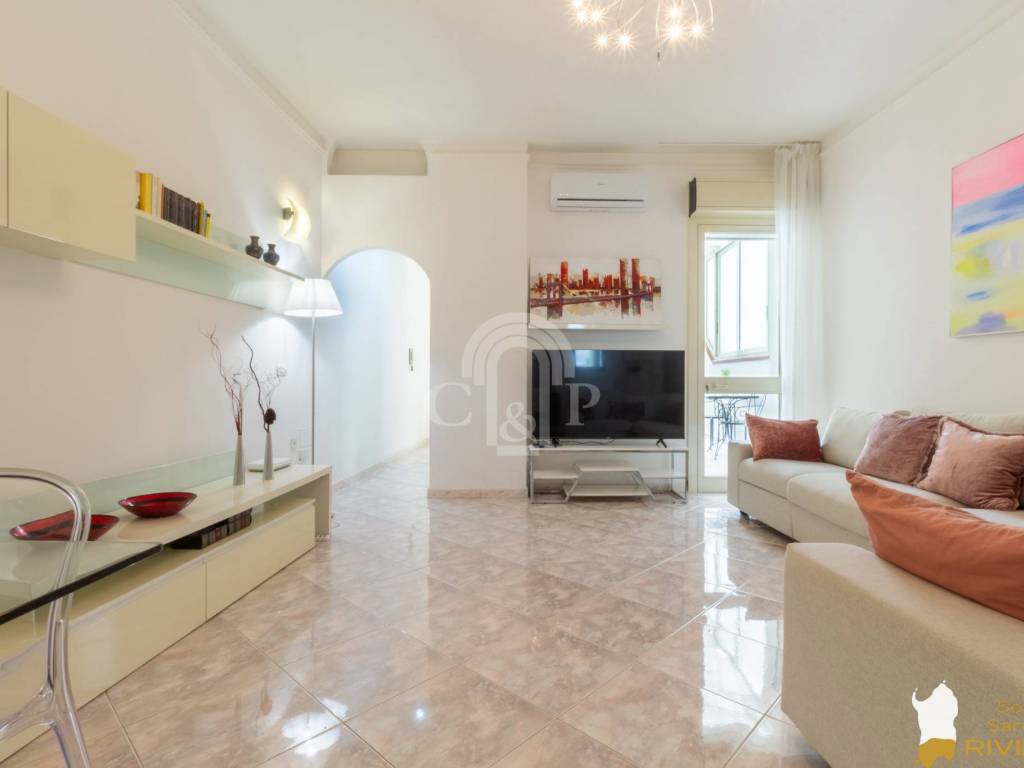 appartamento in vendita a Cagliari in zona Villanova