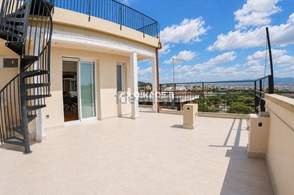 appartamento in vendita a Cagliari in zona Is Mirrionis/San Michele