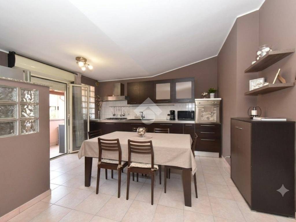 appartamento in vendita a Cagliari in zona Pirri