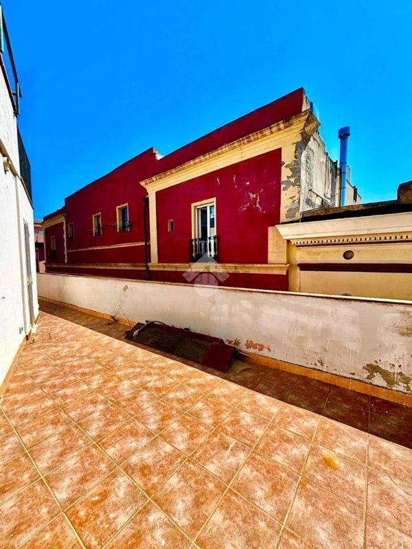 appartamento in vendita a Cagliari in zona Castello