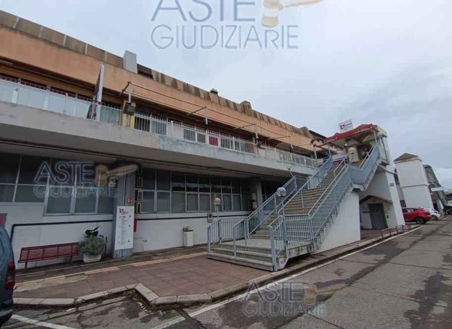 negozio in vendita a Cagliari