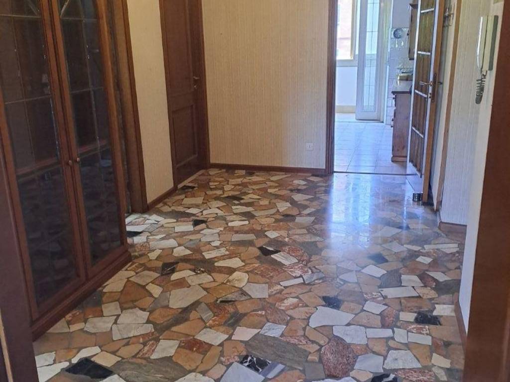 appartamento in vendita a Cagliari in zona Is Mirrionis/San Michele