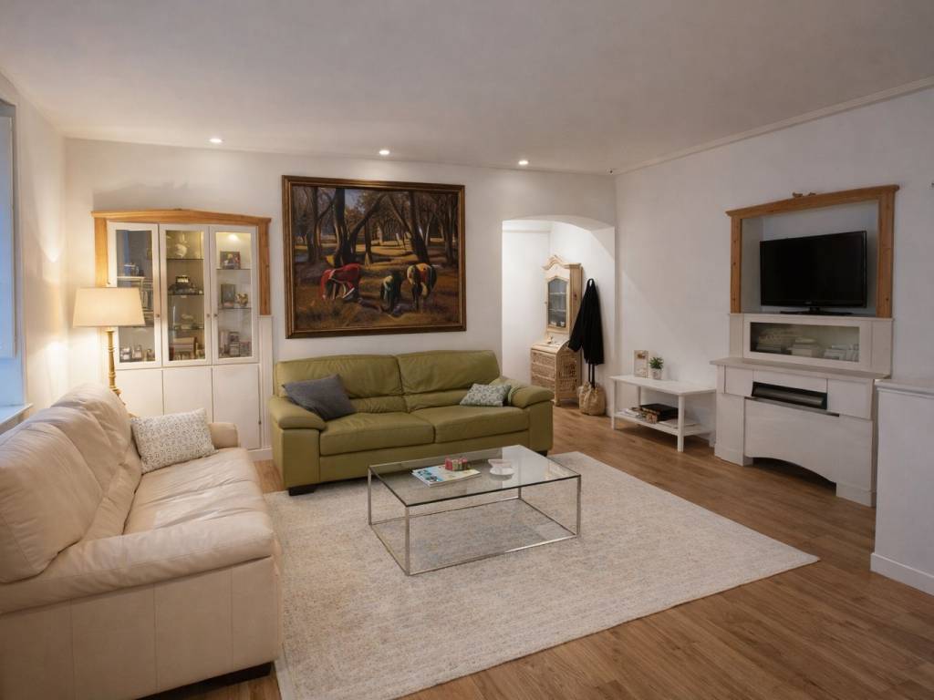appartamento in vendita a Cagliari in zona Marina