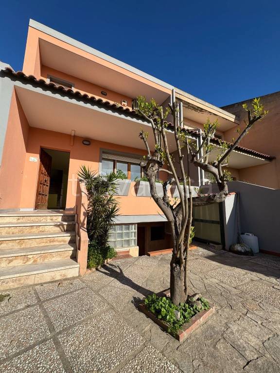 casa indipendente in vendita a Cagliari in zona Quartiere Europeo