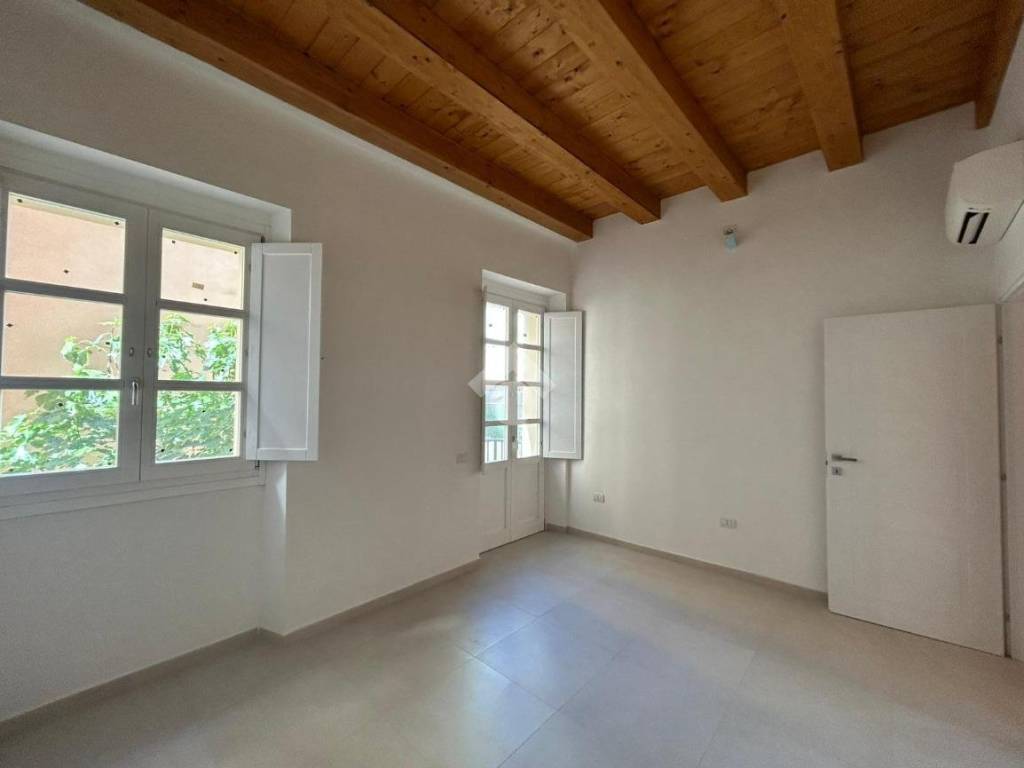 appartamento in vendita a Cagliari in zona Stampace/Punici
