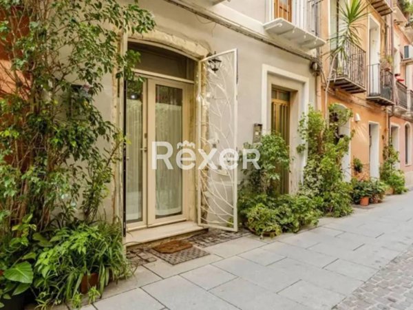 appartamento in vendita a Cagliari in zona Villanova