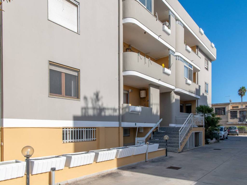 pentavano in vendita a Cagliari