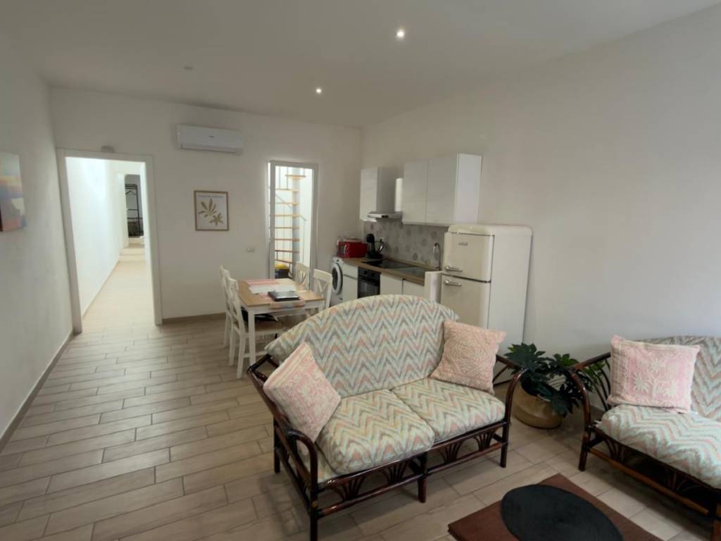 casa indipendente in vendita a Cagliari in zona Tribunale