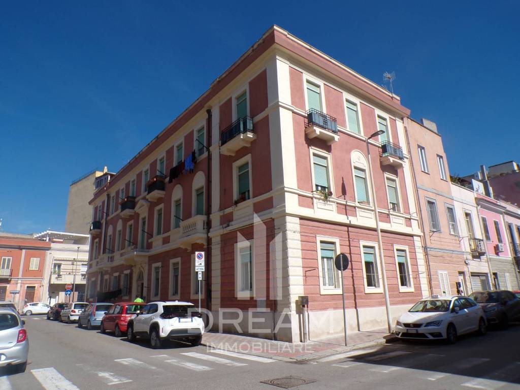 appartamento in vendita a Cagliari in zona Sant'Avendrace