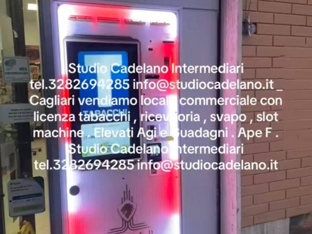 negozio in vendita a Cagliari in zona Pirri