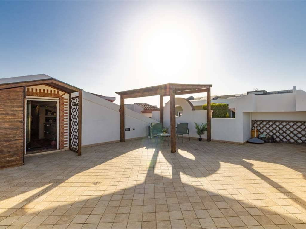appartamento in vendita a Cagliari in zona Pirri