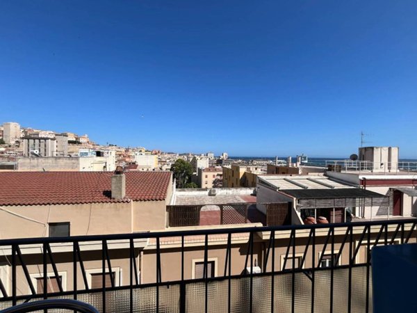 appartamento in vendita a Cagliari in zona Castello