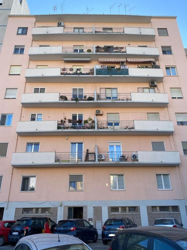 appartamento in vendita a Cagliari in zona Fonsarda / zona Giudici