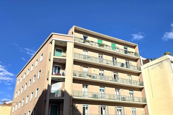 appartamento in vendita a Cagliari in zona Villanova