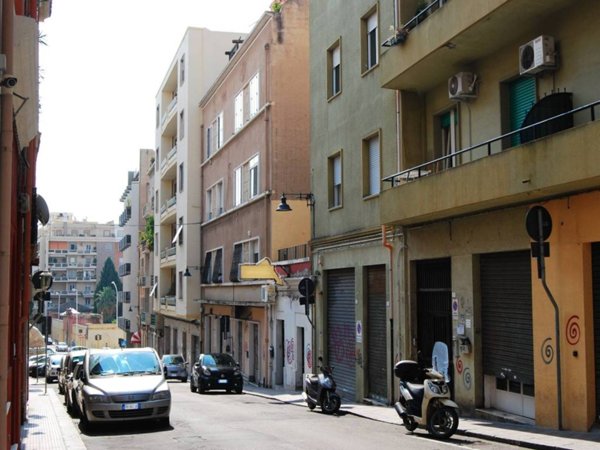 appartamento in vendita a Cagliari in zona Villanova