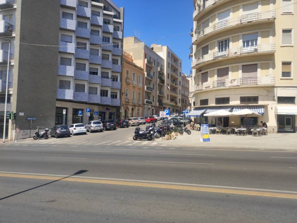appartamento in vendita a Cagliari in zona Villanova