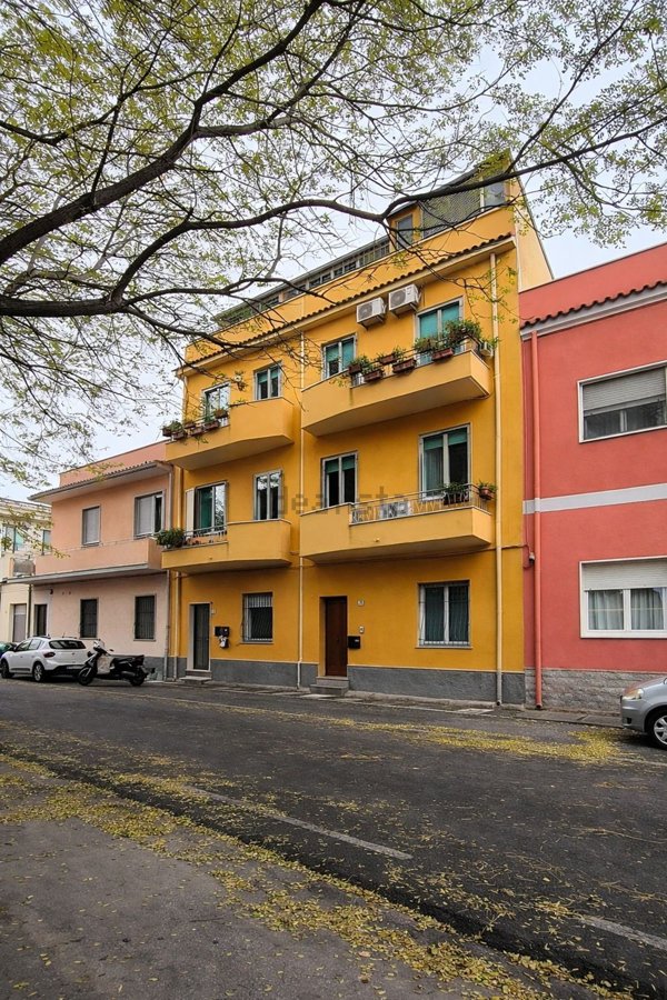 appartamento in vendita a Cagliari in zona Pirri