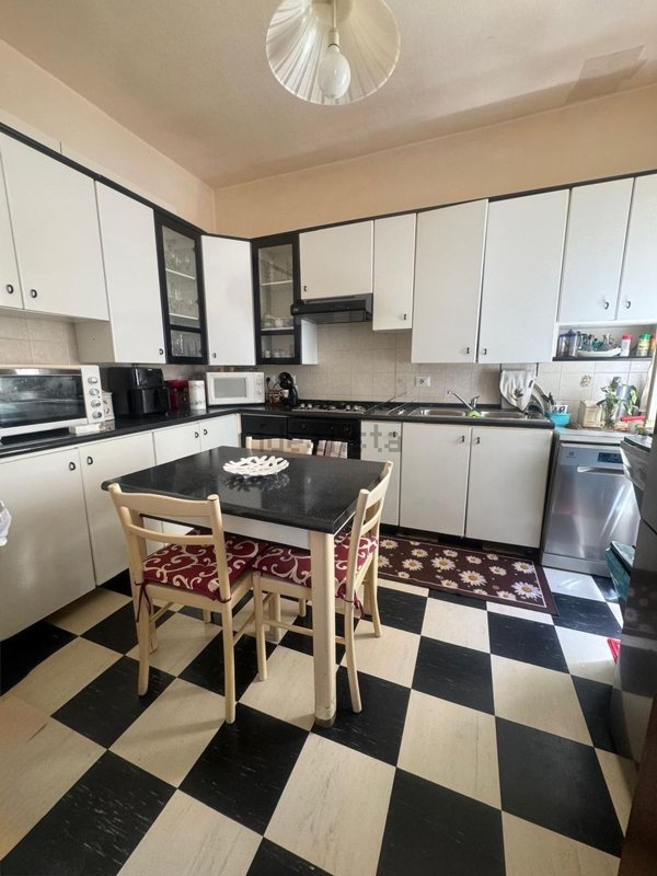 appartamento in vendita a Cagliari in zona La Vega