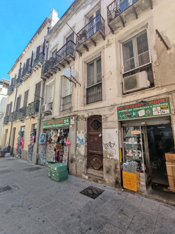 appartamento in vendita a Cagliari in zona Marina