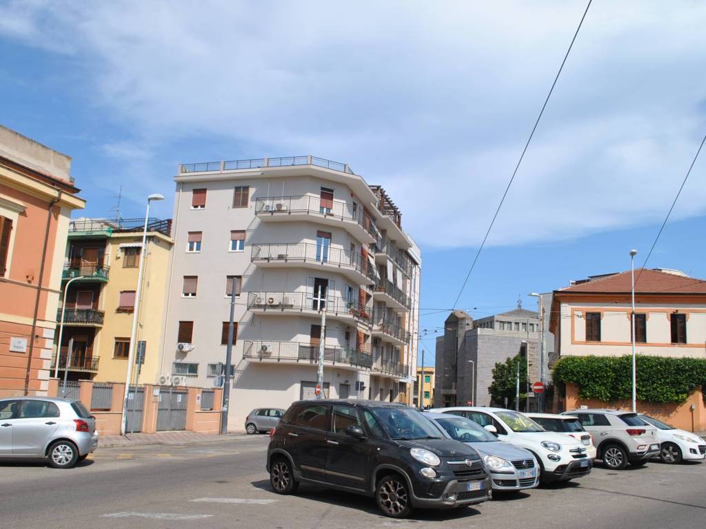 appartamento in vendita a Cagliari in zona Is Mirrionis/San Michele