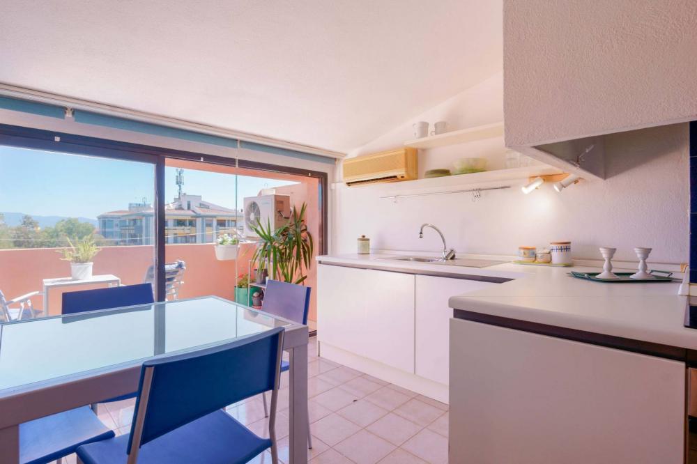 appartamento in vendita a Cagliari in zona Quartiere del Sole / La Palma