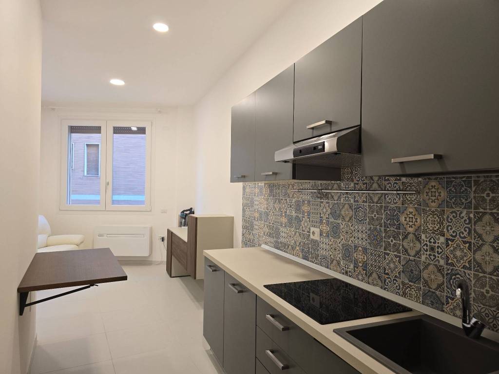 appartamento in vendita a Cagliari in zona Villanova