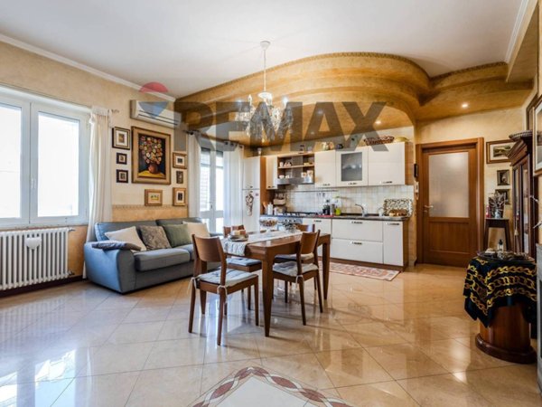 appartamento in vendita a Cagliari in zona Genneruxi